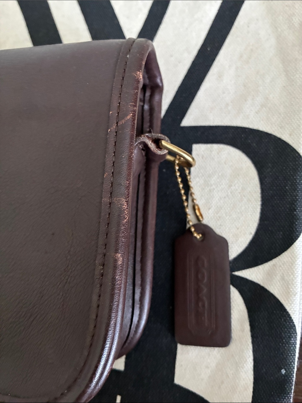 Vintage Coach Pocket Purse - Picture 3 of 11